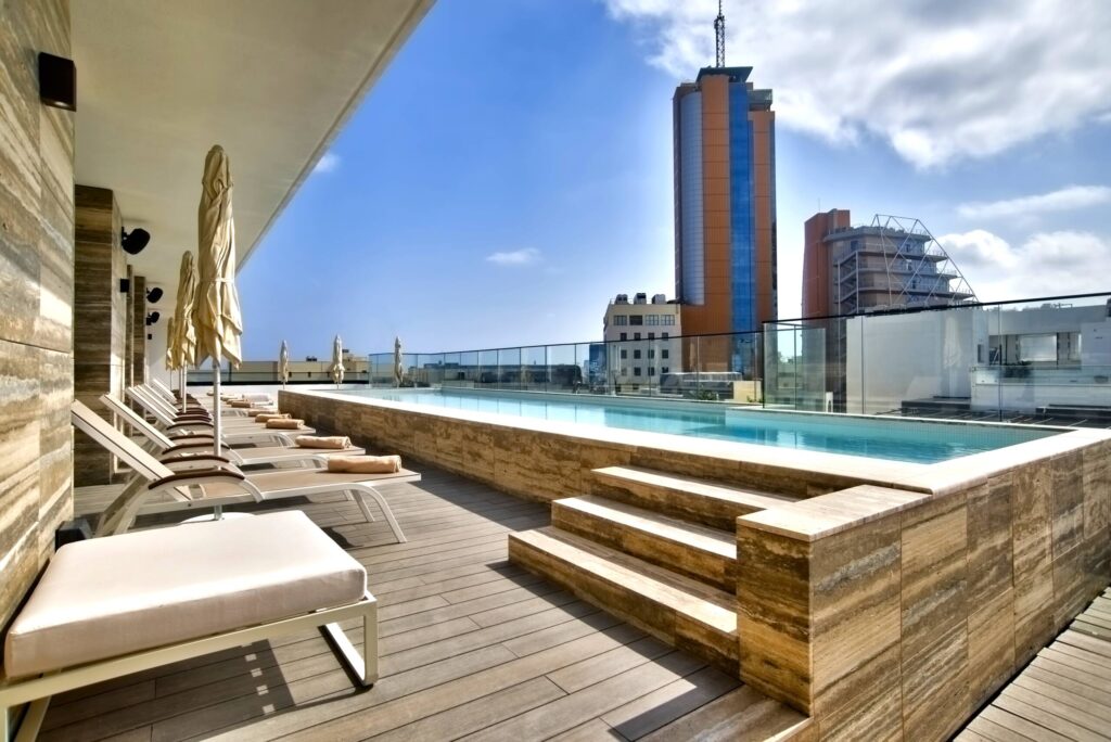 Best Things to do in Malta - Rooftop Pools
