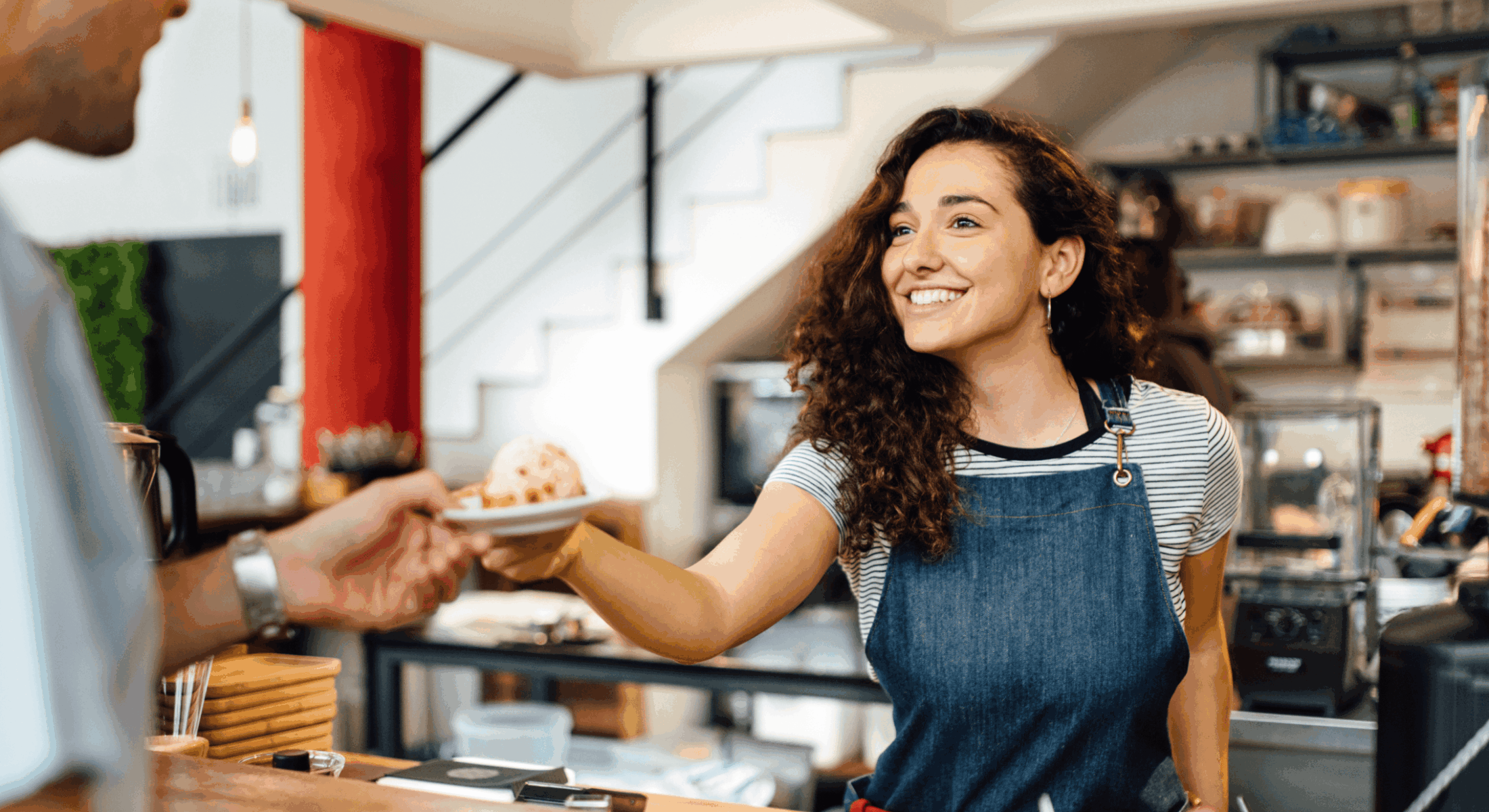 Learn 5 essential Maltese words like bonġu, grazzi and mela to connect with locals during your stay in Malta.